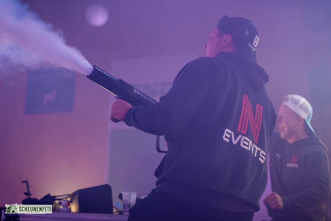 N-Events mit der Nebelkanone während der PowerHour 2026
